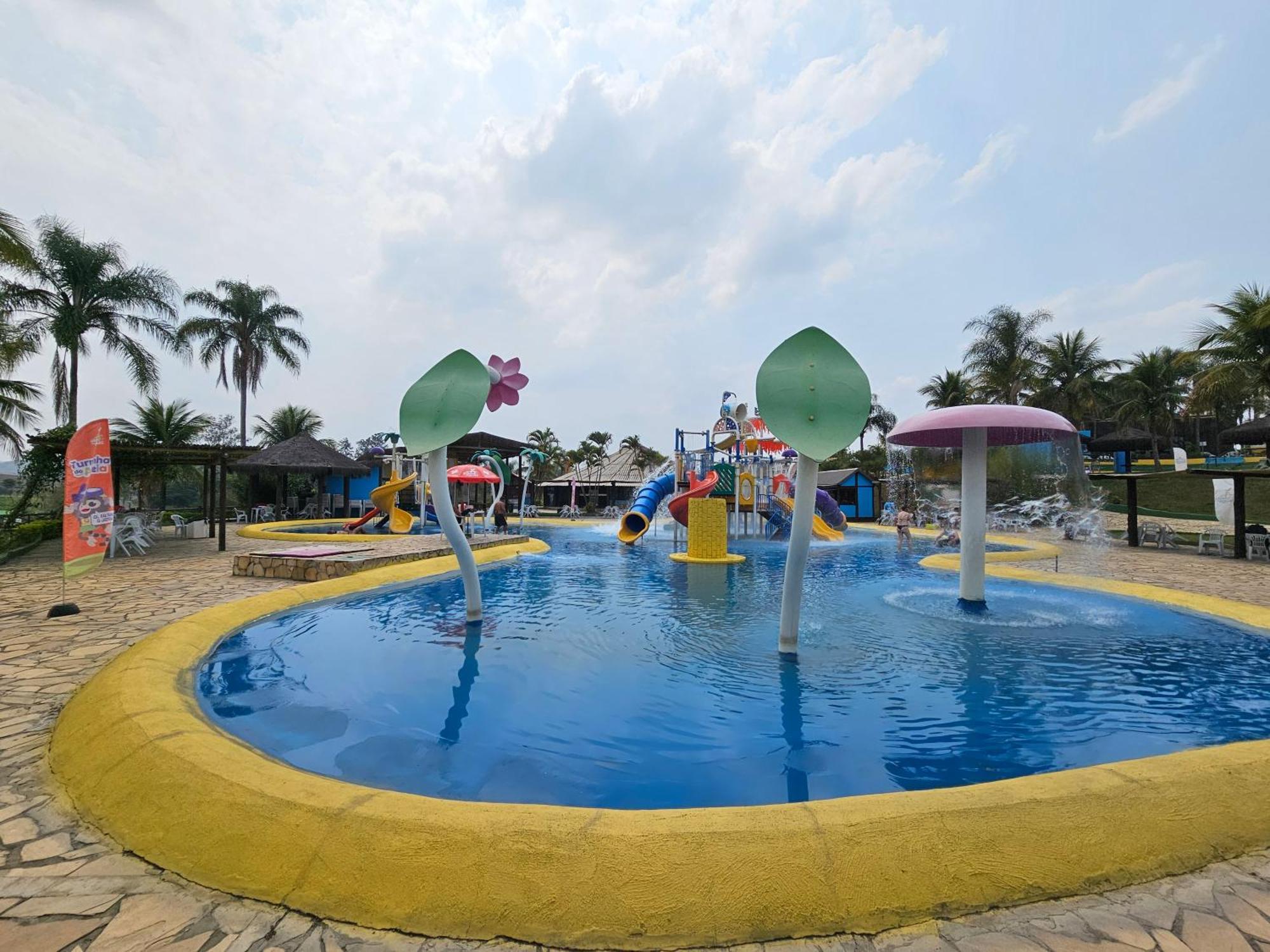 Flat Quartier Aldeia Das Aguas Park Resort Dorândia 外观 照片